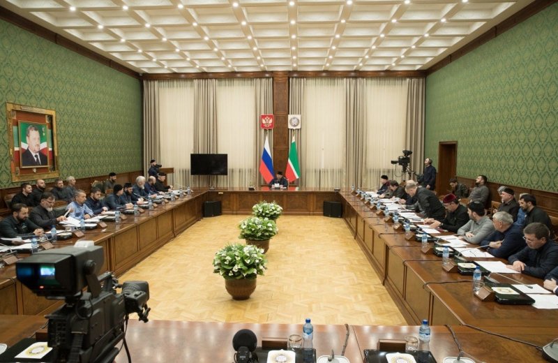 ЧЕЧНЯ. Рамзан Кадыров провел заседание Оперштаба по борьбе с COVID-19