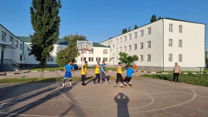 ЧЕЧНЯ. В Грозном выбрали лучшую команду по дворовому баскетболу