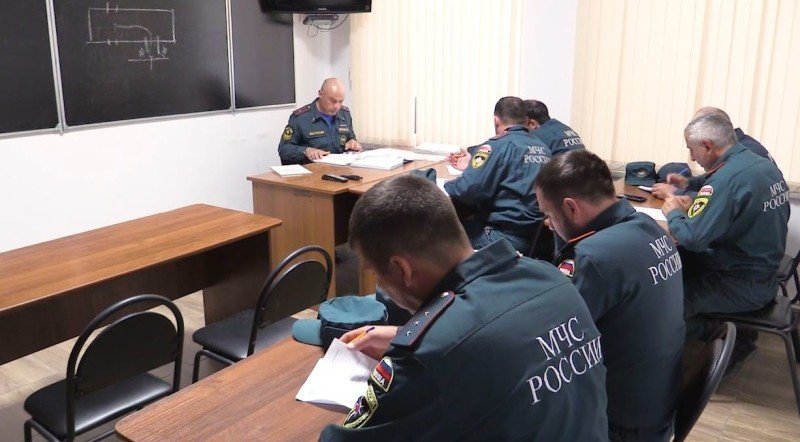 ЧЕЧНЯ. В пожарно-спасательных подразделениях ЧР проверили несение караульной службы