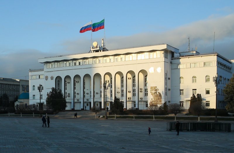 ДАГЕСТАН. Меликов утвердил в должности глав Минфина и Минприроды Дагестана