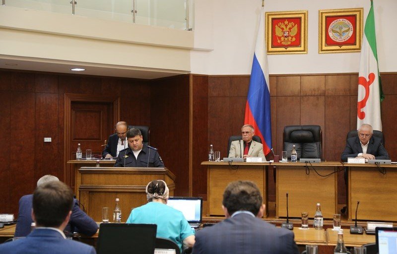ИНГУШЕТИЯ. Владимир Сластенин принял участие в заключительном заседании весенней сессии парламента
