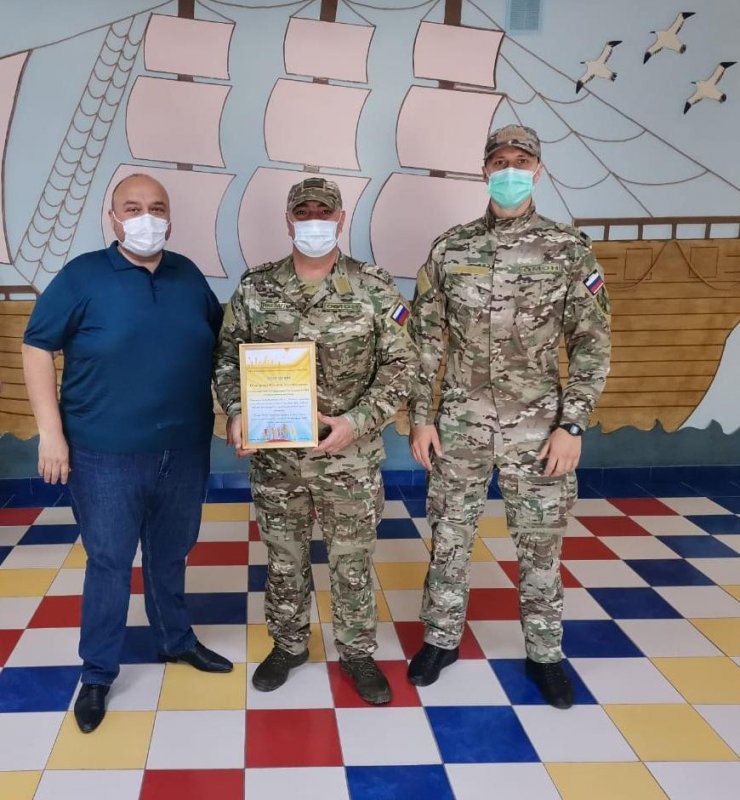 КБР. В КБР омоновцы оказали помощь детдому