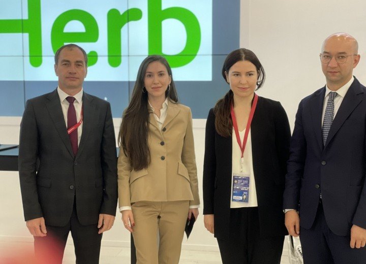 КЧР. Правительство Карачаево-Черкесии и iHerb подписали соглашение о сотрудничестве