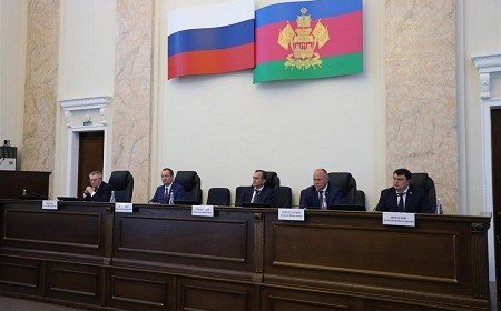 КРАСНОДАР. Молодые депутаты собрались в ЗСК