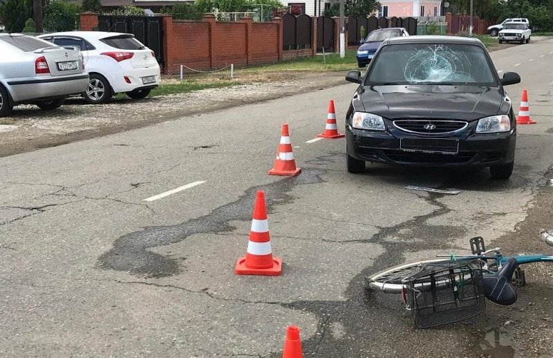 КРАСНОДАР. В Каневской попала в ДТП женщина на велосипеде