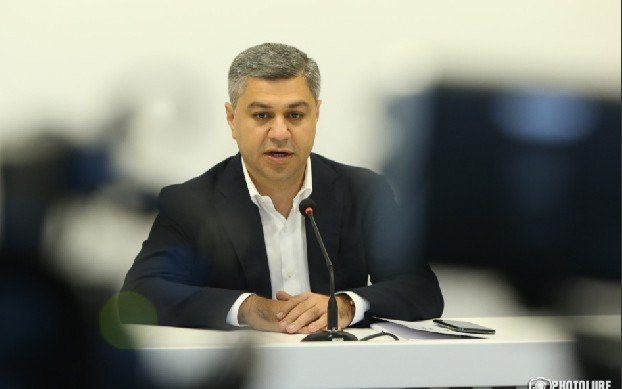 Лавров провел телефонный разговор с Байрамовым