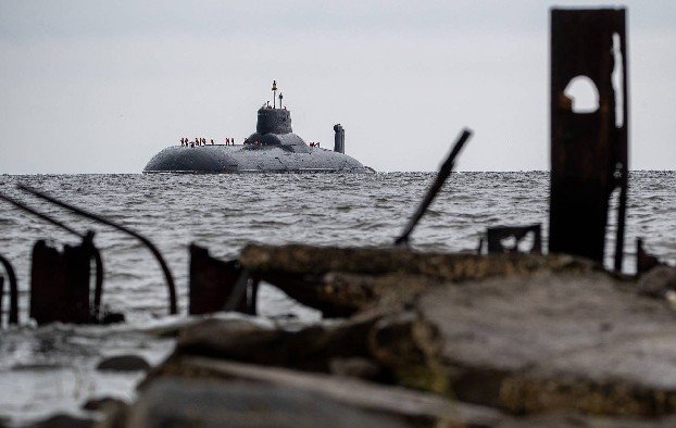 Подводная лодка "Дмитрий Донской" в Белом море © Сергей Бобылев/ТАСС