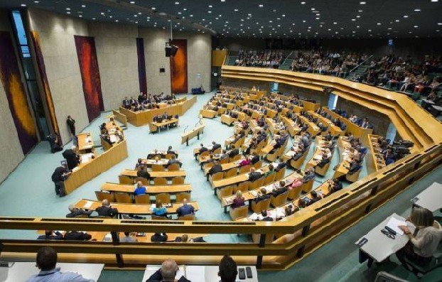 Парламент Нидерландов принял новую резолюцию о немедленном освобождении всех армянских пленных
