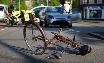 РОСТОВ. В Егорлыкском районе сбили трехлетнего мальчика на велосипеде