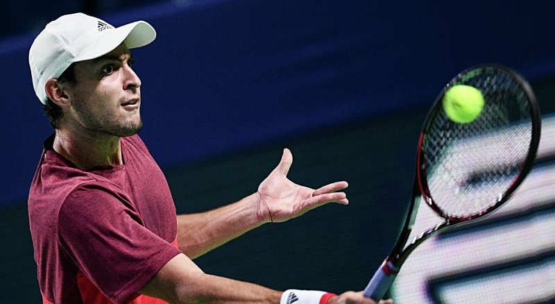 С. ОСЕТИЯ. Теннисист Аслан Карацев впервые в карьере вышел во второй раунд Roland Garros