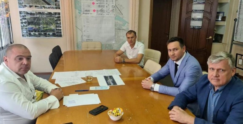 СТАВРОПОЛЬЕ. Глава Невинномысска обсудил возможности сотрудничества с представителями Роснефти