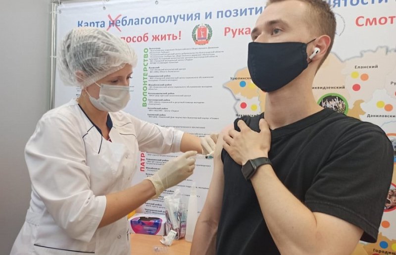 ВОЛГОГРАД. В Волгограде посетители музея могут тут же сделать прививку от коронавируса