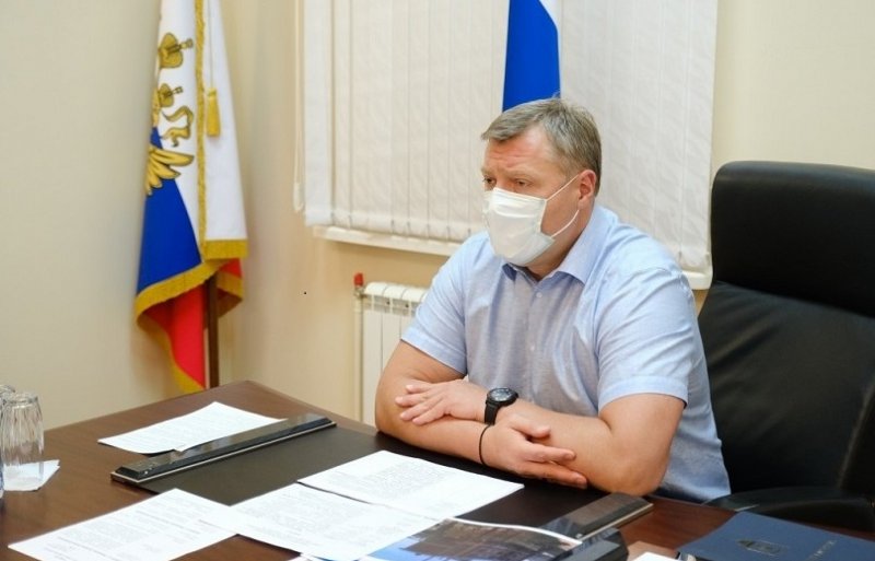 АСТРАХАНЬ. Астраханский губернатор Игорь Бабушкин провёл личный приём граждан