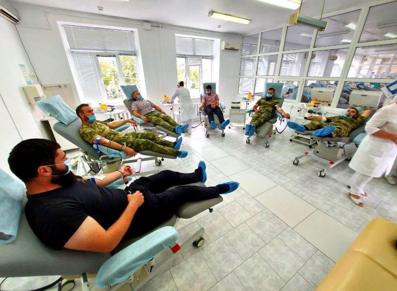 ЧЕЧНЯ. Чеченские росгвардейцы сдали 10 литров донорской крови