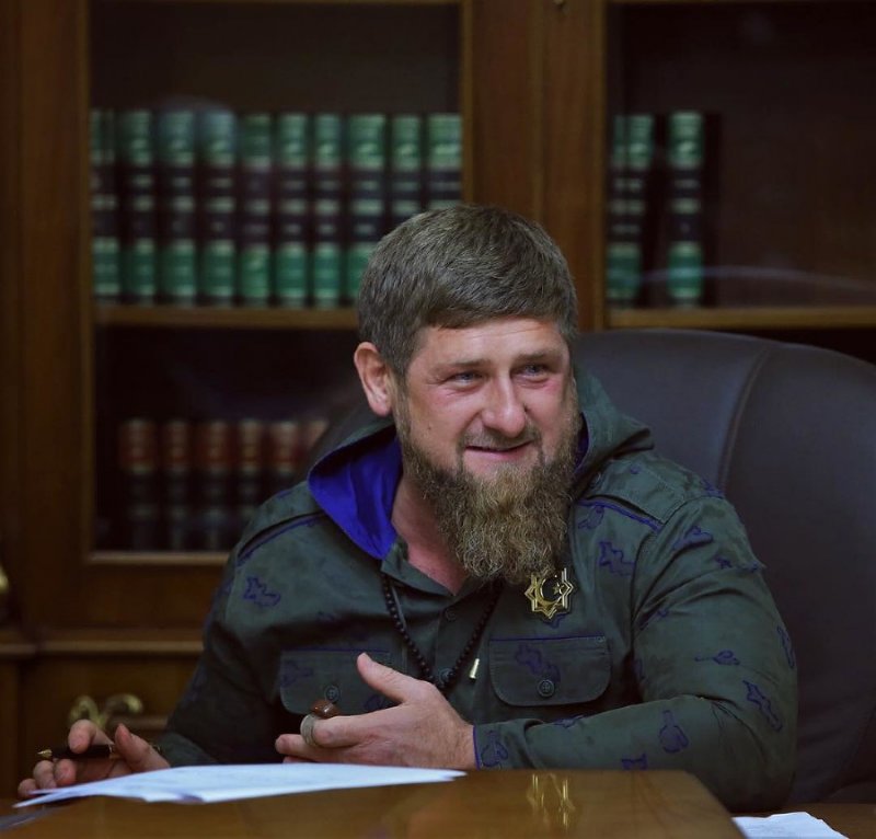ЧЕЧНЯ. Портрет Кадырова выложили на аукционе за криптовалюту (в рублях  больше 80 млн.)