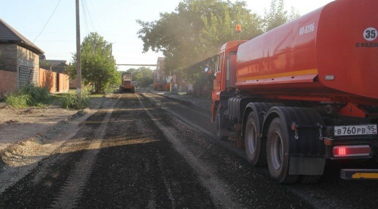 ЧЕЧНЯ. В Грозном в рамках дорожного нацпроекта приступили к ремонту улицы имени Зои Космодемьянской