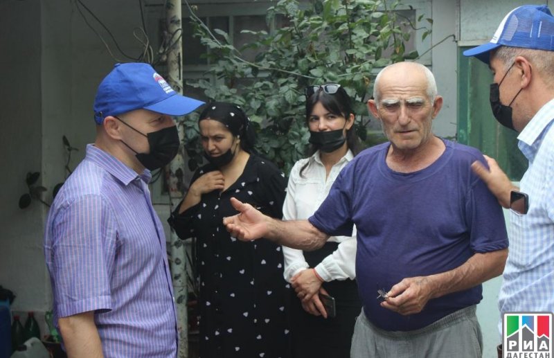 ДАГЕСТАН. Волонтеры в Каякентском районе помогают пенсионерам с продуктами и лекарствами