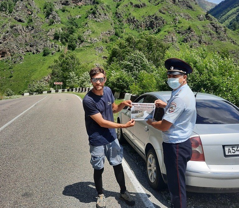 КБР. На горных дорогах Кабардино-Балкарии состоялась акция для автотуристов «Безопасный путь»