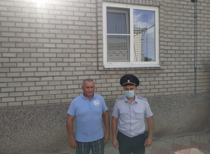 КБР. Полицейские Майского района посетили семью погибшего товарища