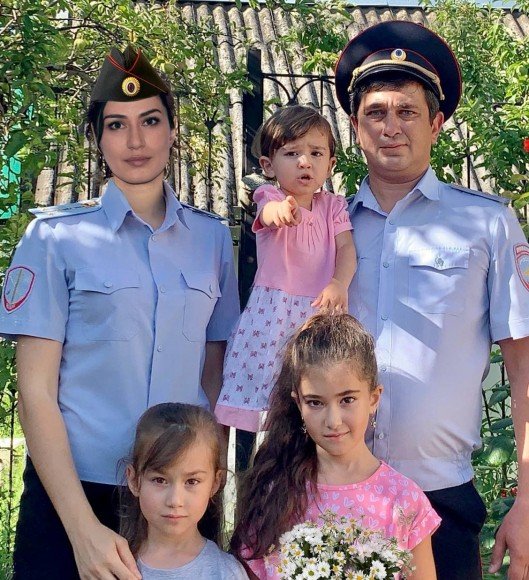 КЧР. В День семьи, любви и верности свою историю рассказали супруги-полицейские Батчаевы