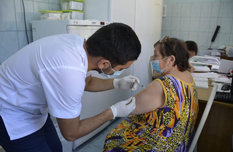 КРАСНОДАР. Сегодня в Анапе вакцинируют от коронавируса более 800 человек