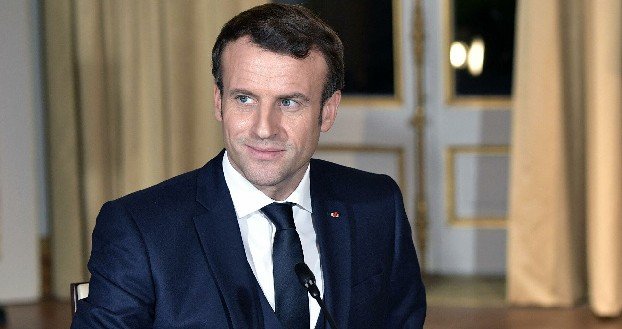 Президент Франции назвал действия протестующих французов циничными