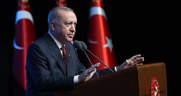 Президент Турции назвал провокацией танцы на стене армянской церкви в Стамбуле