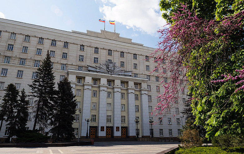 РОСТОВ. Депутаты донского парламента помогли в оснащении больниц области