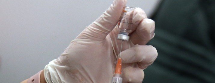 РОСТОВ. В Ростовской области наполовину выполнен план по вакцинации населения от COVID-19