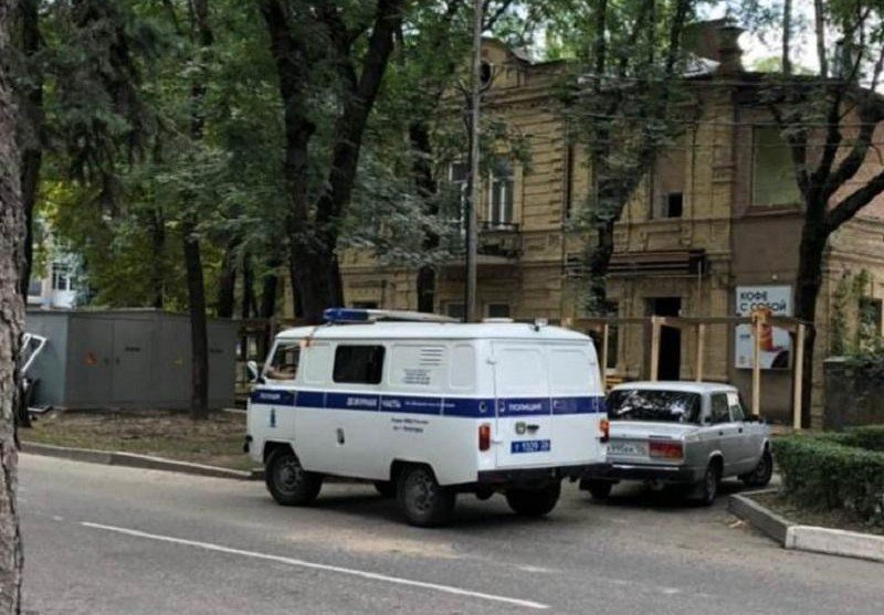СТАВРОПОЛЬЕ. В Пятигорске полиция изъяла технику бизнесмена, пытавшего снести историческое здание