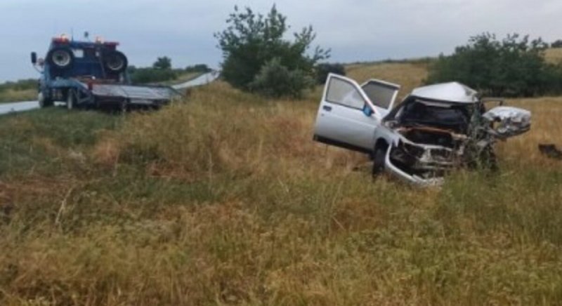 ВОЛГОГРАД. Ночное ДТП в Волгоградской области унесло жизни двух человек