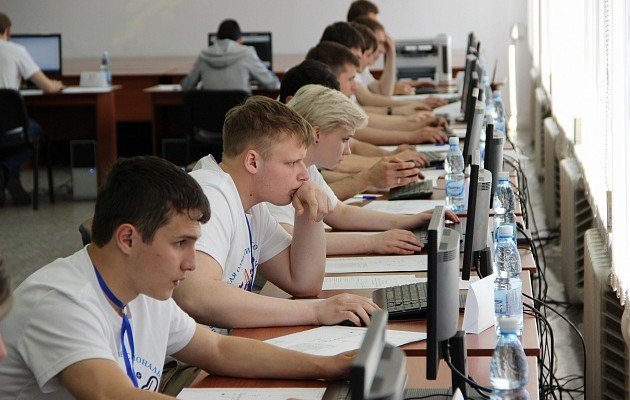 ВОЛГОГРАД. В колледжах и техникумах Волгоградской области идёт приёмная кампания