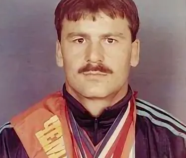 ЧЕЧНЯ. Первый чеченец ставший чемпионом мира по самбо Хасмагомед Дикиев