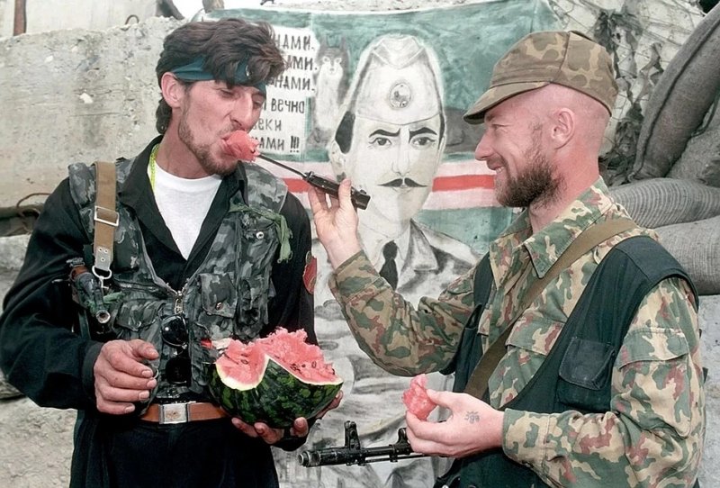 ЧЕЧНЯ. Чем и как питались боевики на чеченской войне