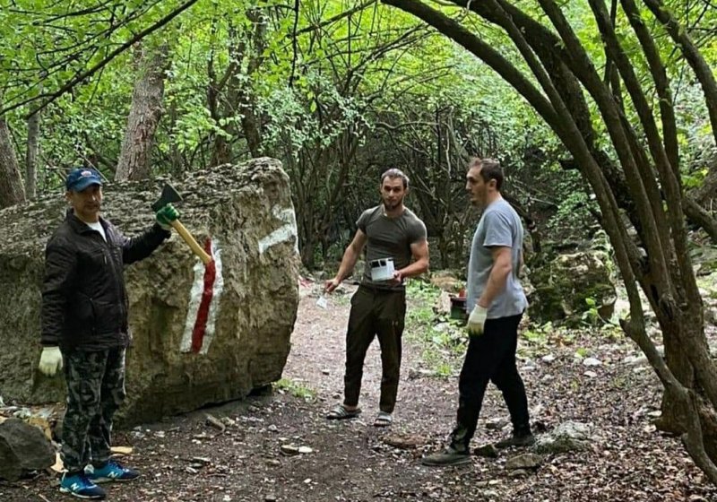 ЧЕЧНЯ. Экологическую тропу к Башин-Калинскому водопаду благоустроили