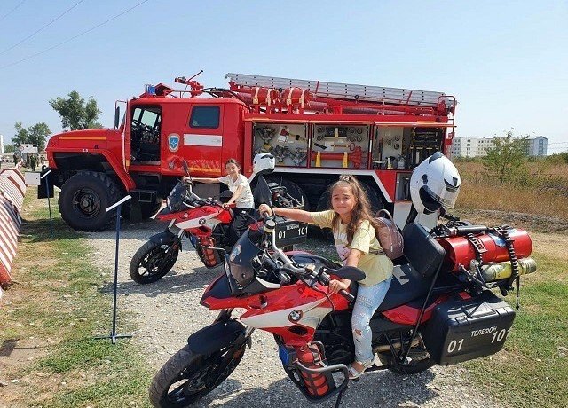 ЧЕЧНЯ. Пожарные из ЧР приняли участие в военно-техническом форуме «Армия-2021»