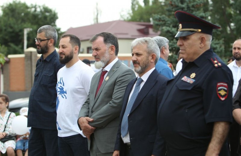 ЧЕЧНЯ. Туристический поезд на паровозной тяге связал курорты Кавминвод и Чеченскую Республику