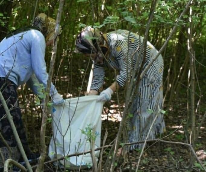 ЧЕЧНЯ. В Джалке очищают берега водных объектов от мусора