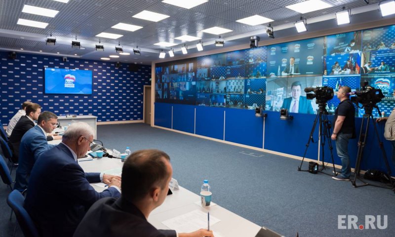 ЧЕЧНЯ. В регионах работают предложенные фракцией «Единой России» меры по снижению цен