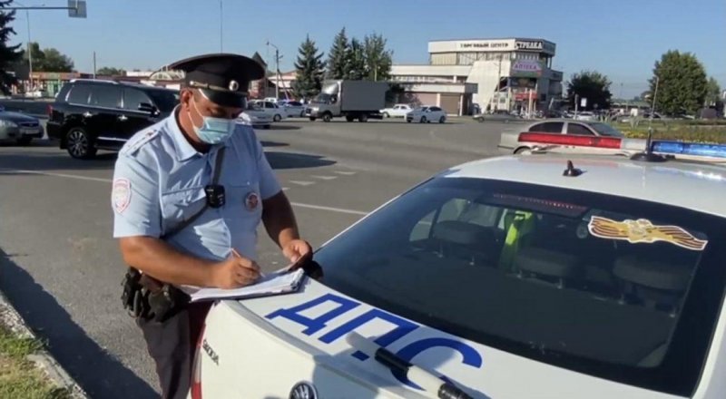 КБР. На дорогах Кабардино-Балкарии продолжаются сплошные проверки водителей, и привлечение нарушителей правил дорожного движения к административной ответственности