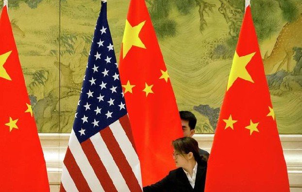 Китай выразил протест из-за меморандума США по Гонконгу