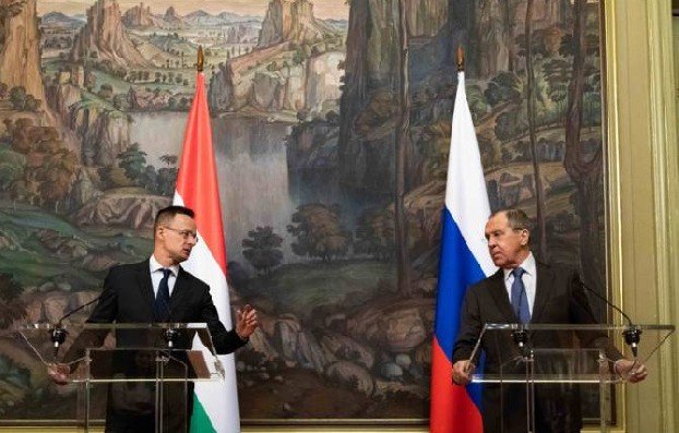 Министры иностранных дел России и Венгрии обсудят текущую ситуацию в Нагорном Карабахе