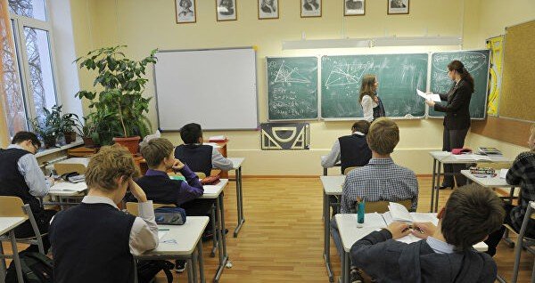 В Пермском крае начали производить школьную форму с «защитой от COVID-19»