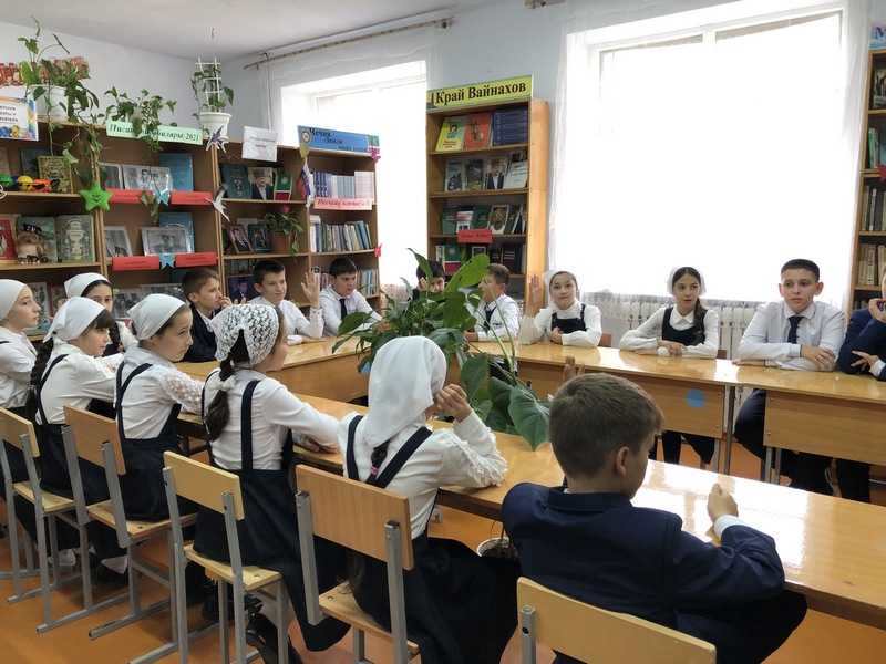 ЧЕЧНЯ.  В республике стартовал цикл просветительских встреч со школьниками