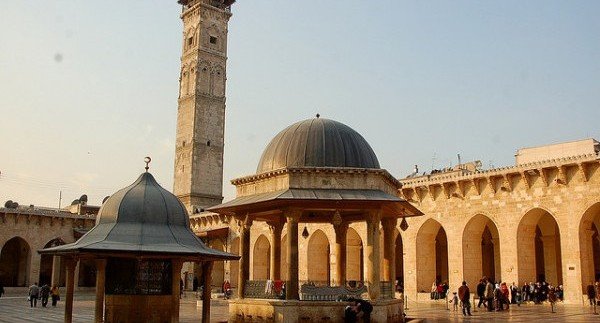 ЧЕЧНЯ. Чеченская делегация посетила мечеть Омейядов в Алеппо