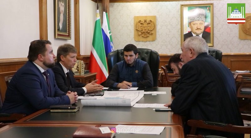 ЧЕЧНЯ. Мэр Грозного встретился с резидентами ОЭЗ