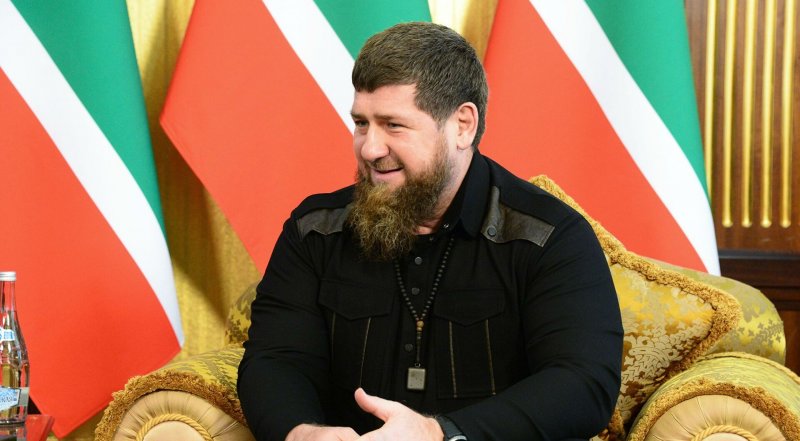 ЧЕЧНЯ. Рамзан Кадыров поздравил жителей ЧР с Днем Республики