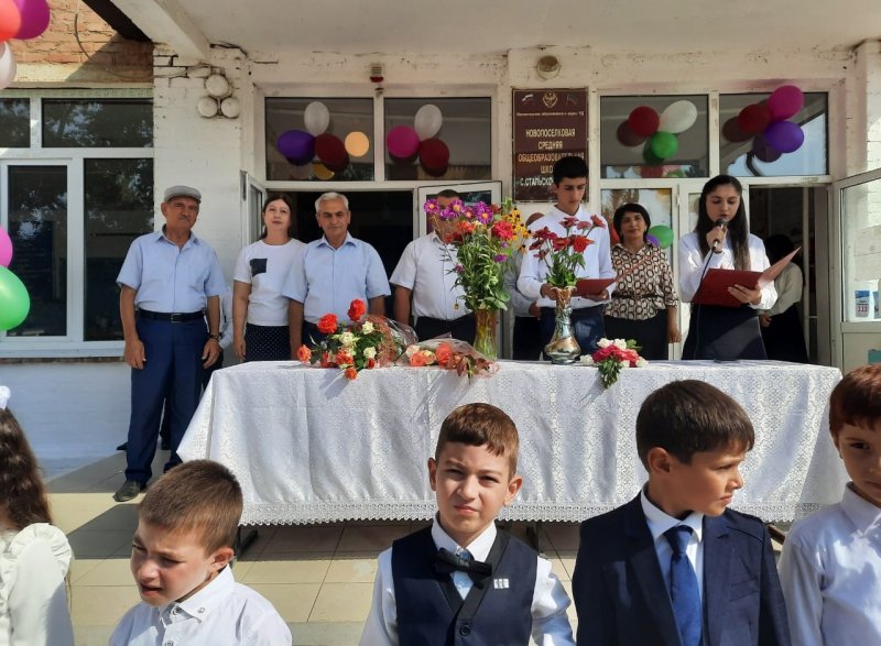 ДАГЕСТАН. В День знаний в школах Сулейман-Стальского района прошли торжественные линейки