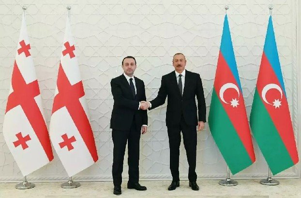 Гарибашвили встретился с Алиевым в Баку