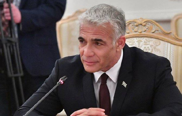 Израиль работает с Россией по ситуации в Сирии, заявил глава МИД Лапид